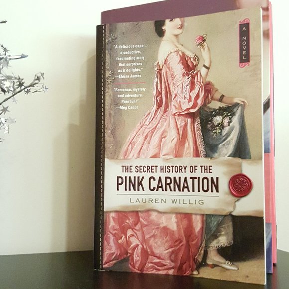 3 Book Bundle Historical Romances Pink Carnation Set by Lauren Willig - Picture 3 of 16